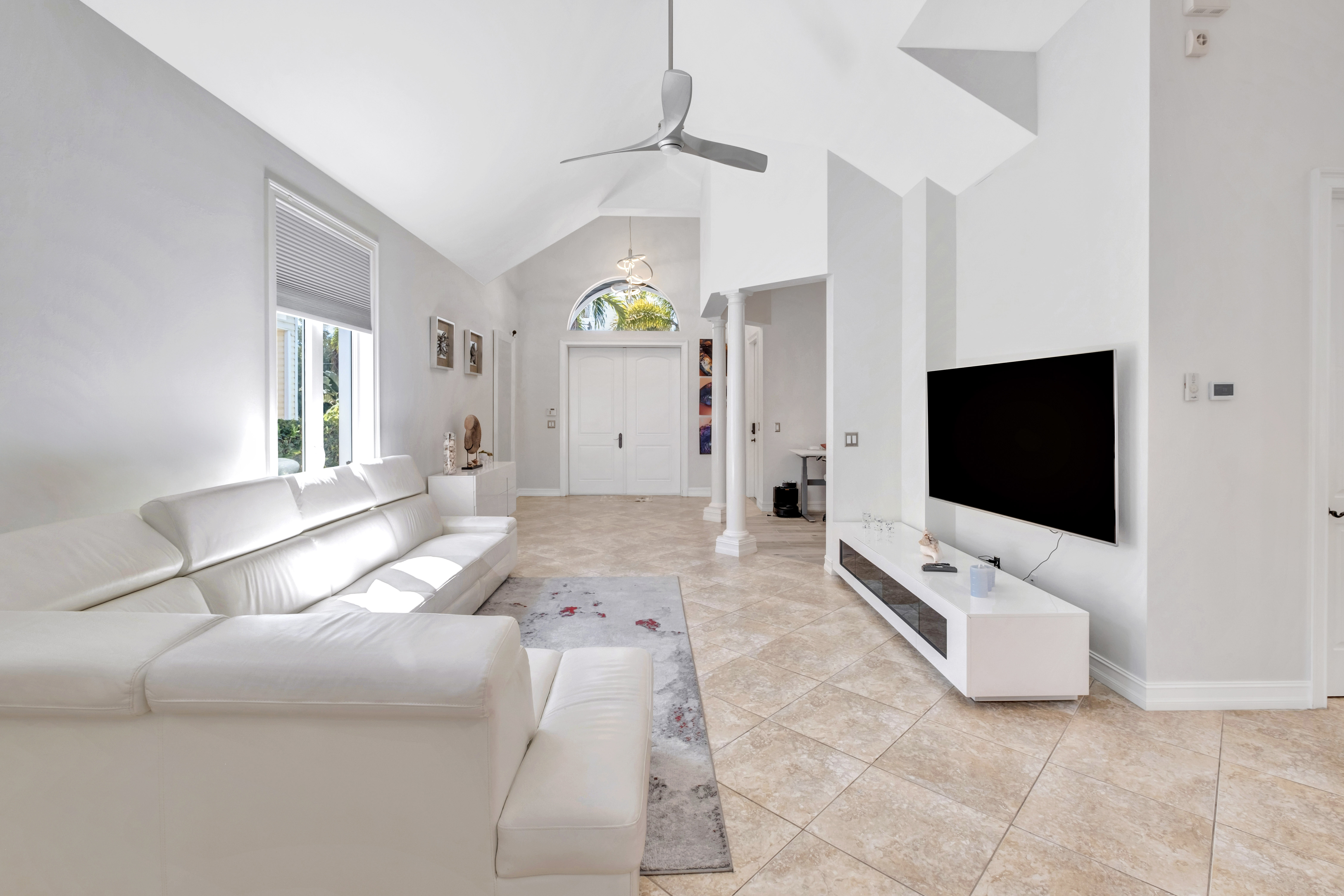 3005 Coco Ave — Photo 4
