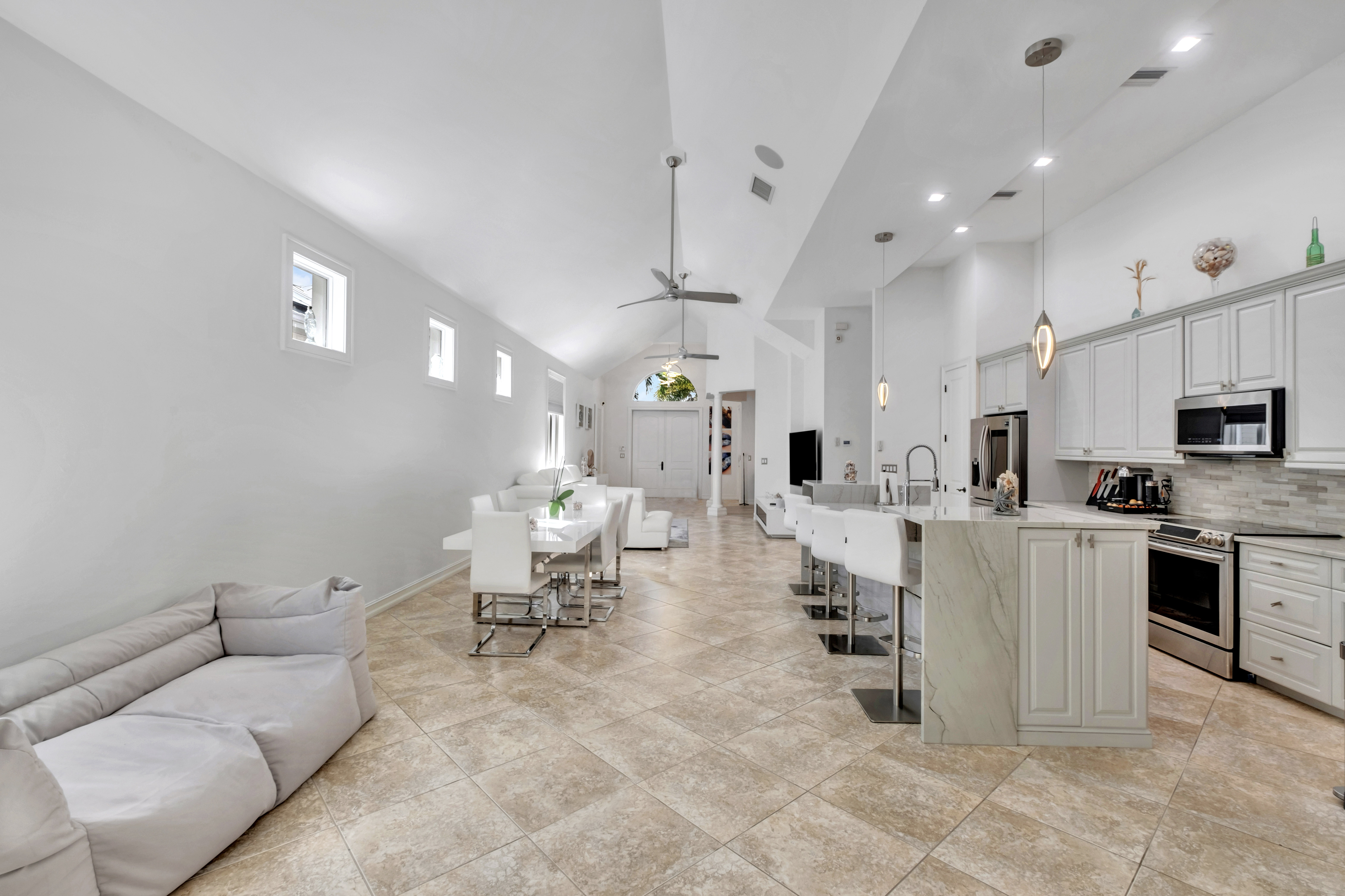 3005 Coco Ave — Photo 9